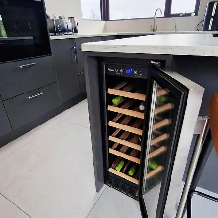 Holiday home Sea Mourne View *