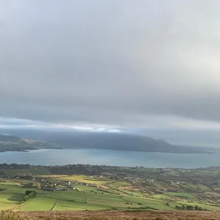 Sea Mourne View 펜션